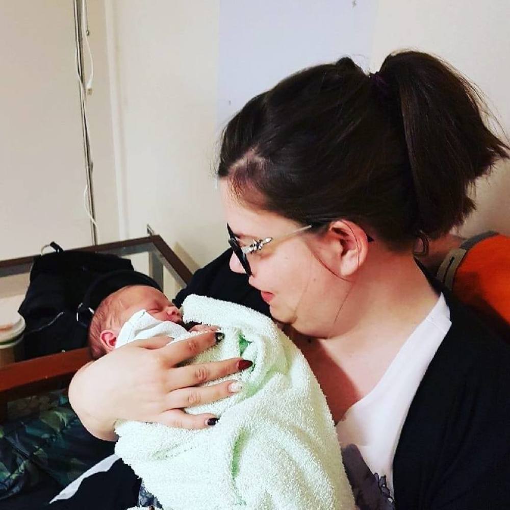 Meet your Posher, Dawn
